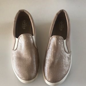 Crocs slip on shoes